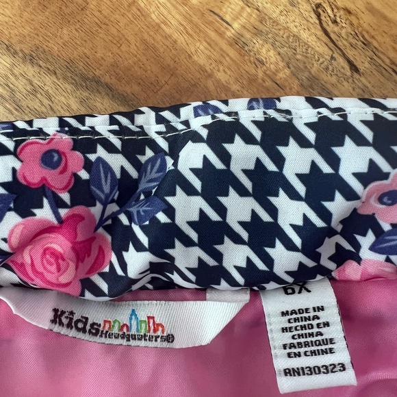 Kids Headquarters Light Puffer Vest Floral size 6X - Picture 4 of 5